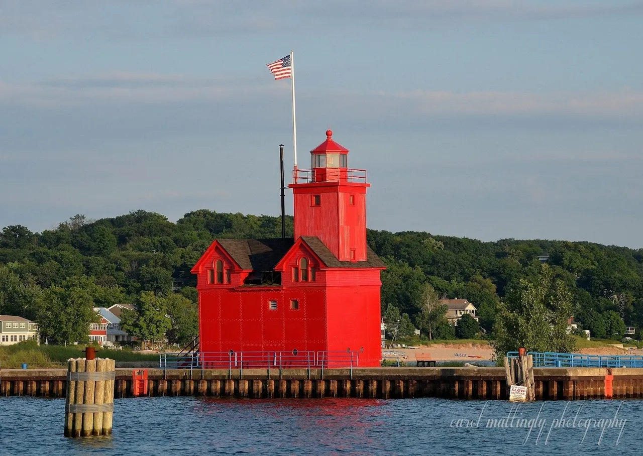 Holland Harbor Lighthouse